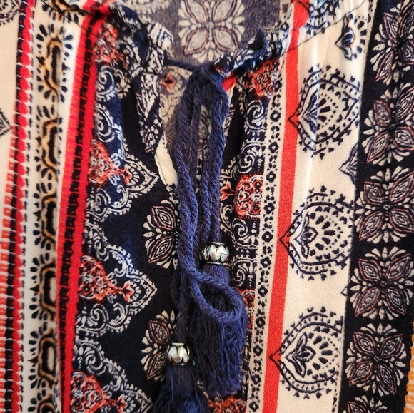 Womens Paisley Print BOHO Blouse.  Size XL.  BEAUTIFUL COLORS. - Picture 2 of 4